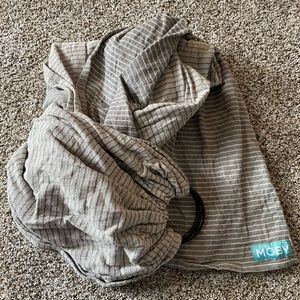 Moby ring sling